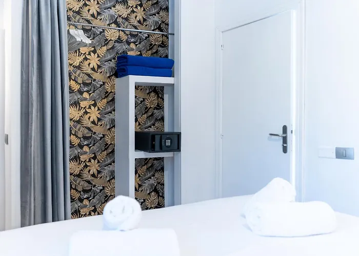 Tajinaste Beach Gay Men Only Apartment Playa del Ingles (Gran Canaria)