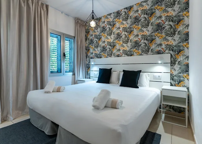 Apartment Tajinaste Beach Gay Men Only Playa del Ingles (Gran Canaria)