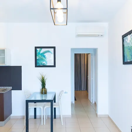 Tajinaste Beach Gay Men Only דירה